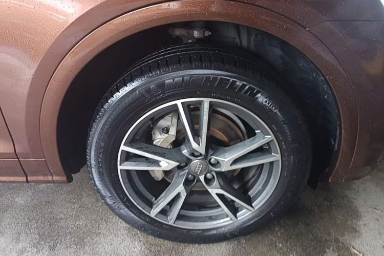 Used Audi Q5L 2018 40 TFSI Prestige Fashion Edition China V Right Front Wheel Hub