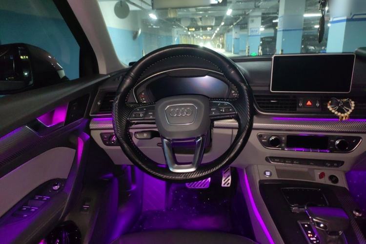 Used Audi Q5L 2018 45 TFSI Prestige Fashion Edition China VI Emission Standard Steering Wheel