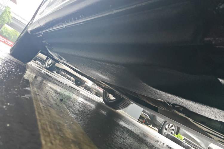 Used Audi Q5L 2018 40 TFSI Prestige Fashion Edition China VI Chassis Front Right