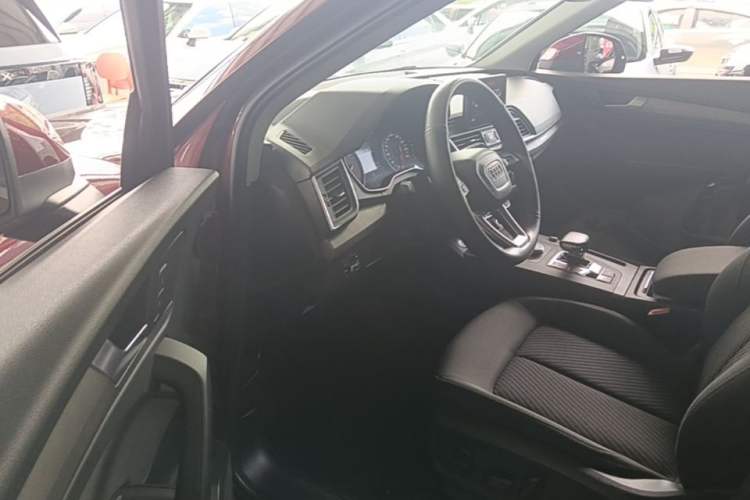 Used Audi Q5L 2018 40 TFSI Prestige Edition China V Driver Seat
