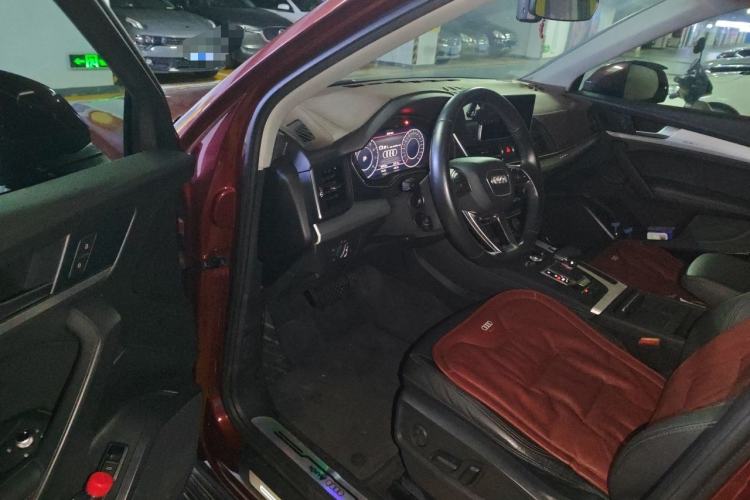 Used Audi Q5L 2018 40 TFSI Prestige Fashion Edition China VI Driver Seat
