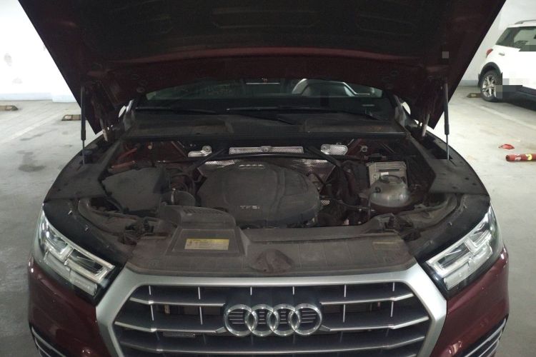 Used Audi Q5L 2018 40 TFSI Prestige Fashion Edition China V Engine Bay