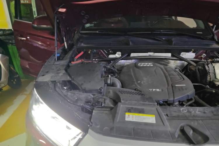Used Audi Q5L 2018 40 TFSI Prestige Fashion Edition China VI Engine Bay Right