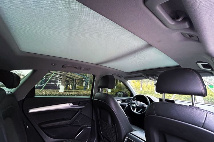Used Audi Q5L 2018 40 TFSI Prestige Fashion Edition China V Headliner