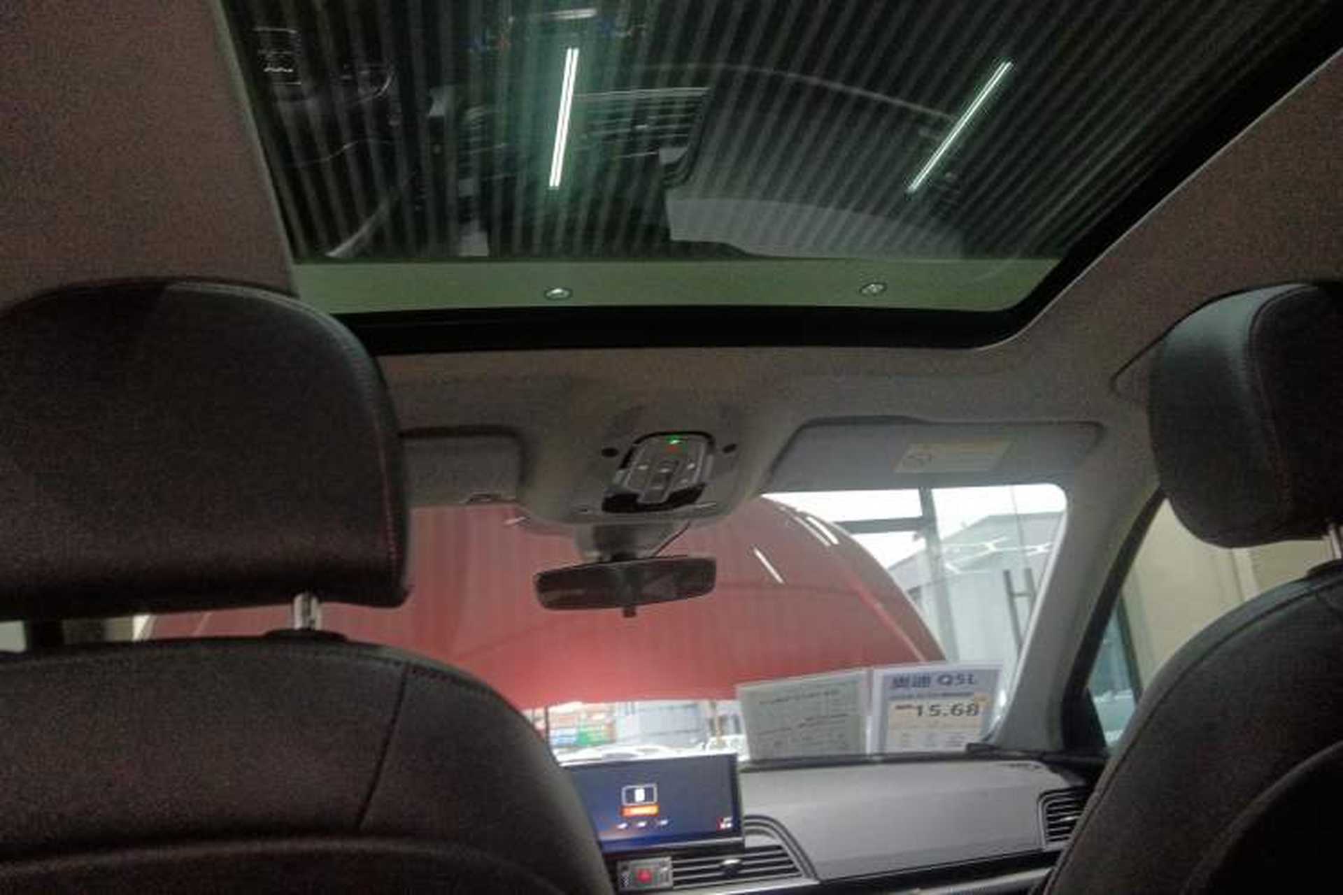 Used Audi Q5L 2018 45 TFSI Prestige Fashion Edition China VI Emission Standard Headliner