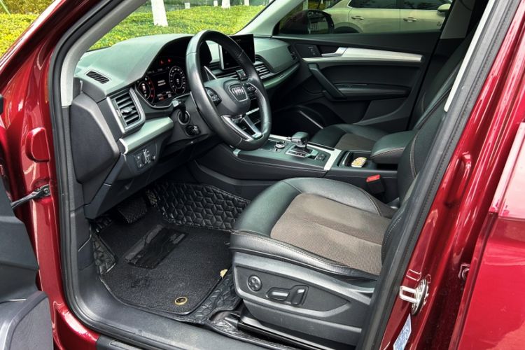 Used Audi Q5L 2018 40 TFSI Prestige Fashion Edition China V Interior 3