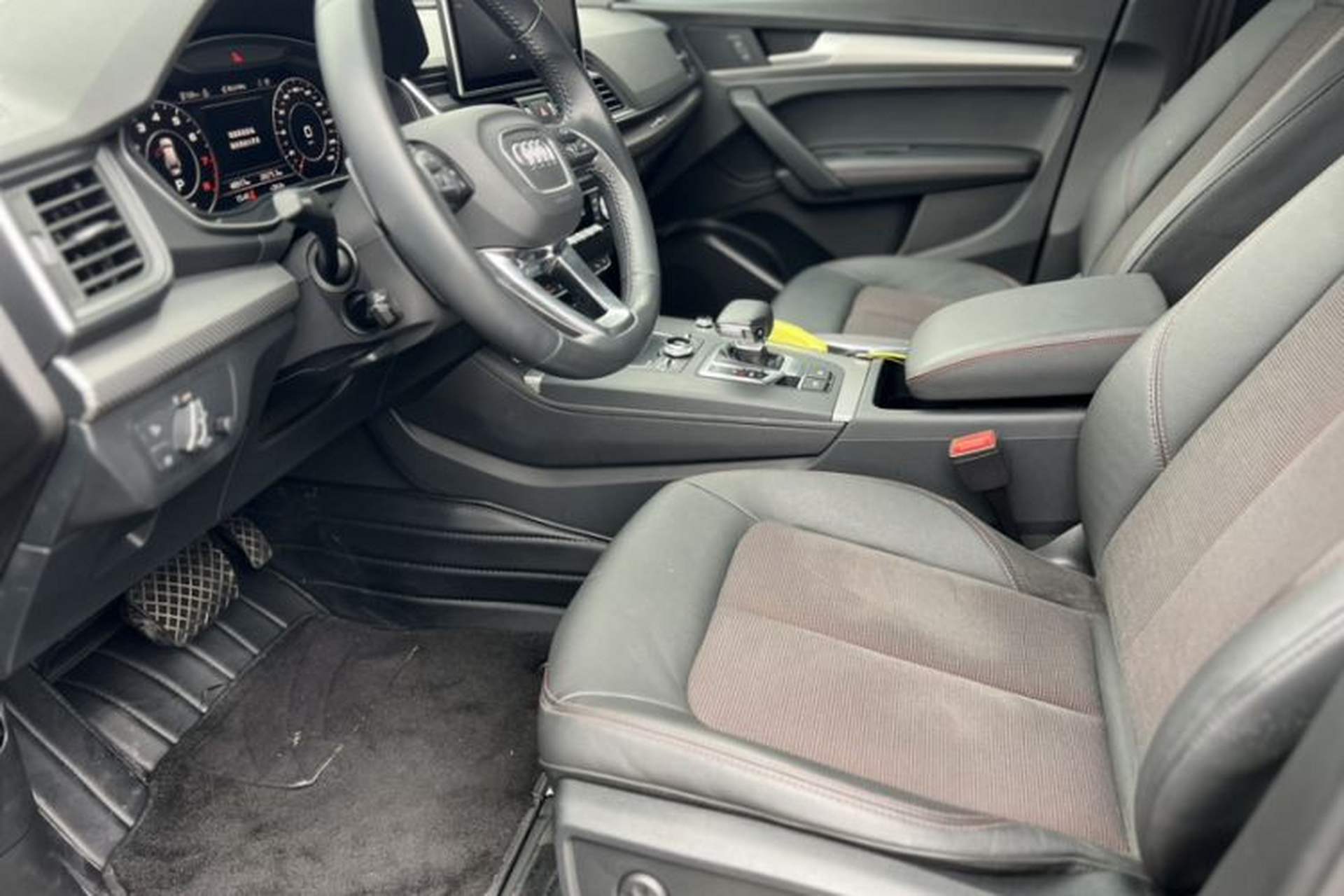 Used Audi Q5L 2018 45 TFSI Prestige Fashion Edition China VI Emission Standard Interior 8
