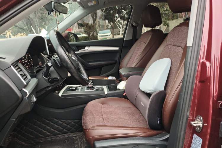 Used Audi Q5L 2018 40 TFSI Prestige Fashion Edition China VI Left Front Seat