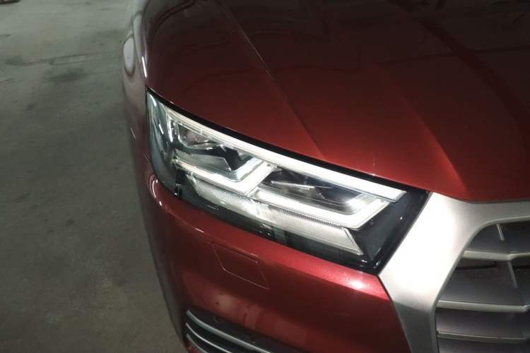 Used Audi Q5L 2018 40 TFSI Prestige Fashion Edition China V Right Front Headlight