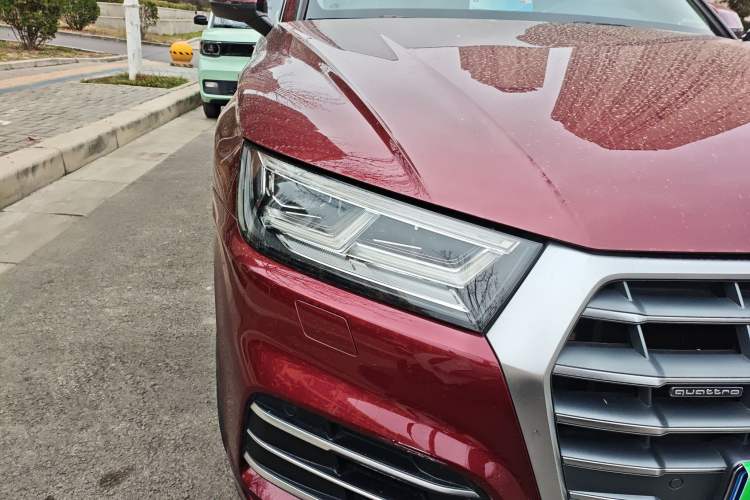 Used Audi Q5L 2018 40 TFSI Prestige Fashion Edition China VI Right Front Headlight