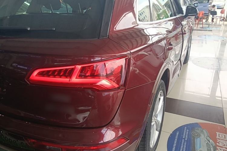Used Audi Q5L 2018 40 TFSI Prestige Edition China V Right Rear Taillight