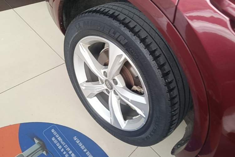 Used Audi Q5L 2018 40 TFSI Prestige Edition China V Right Rear Wheel Hub