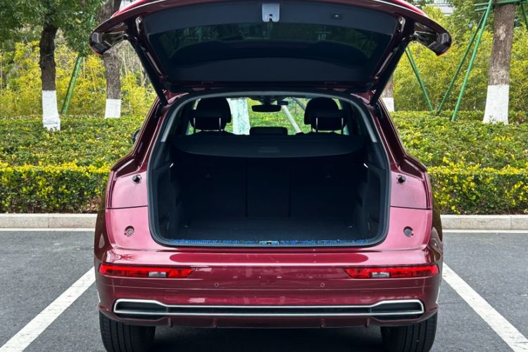 Used Audi Q5L 2018 40 TFSI Prestige Fashion Edition China V Trunk