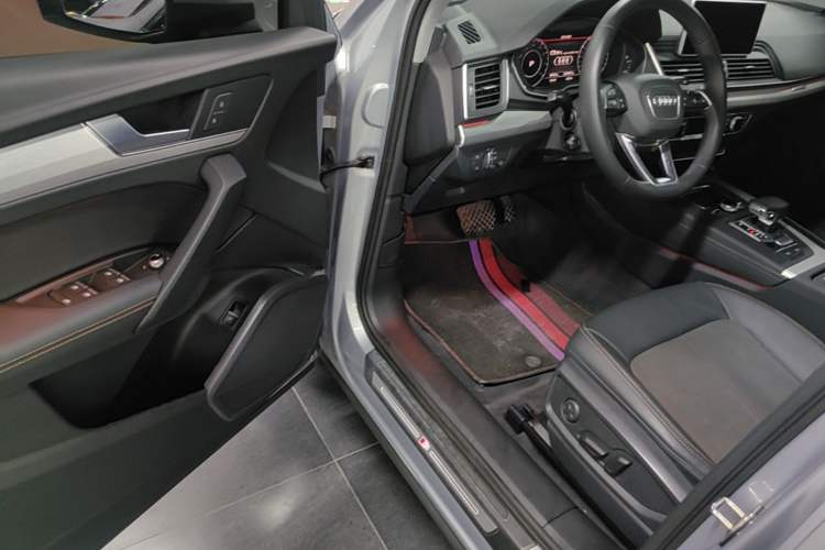 Used Audi Q5L 2018 40 TFSI Prestige Fashion Edition China V Driver Seat