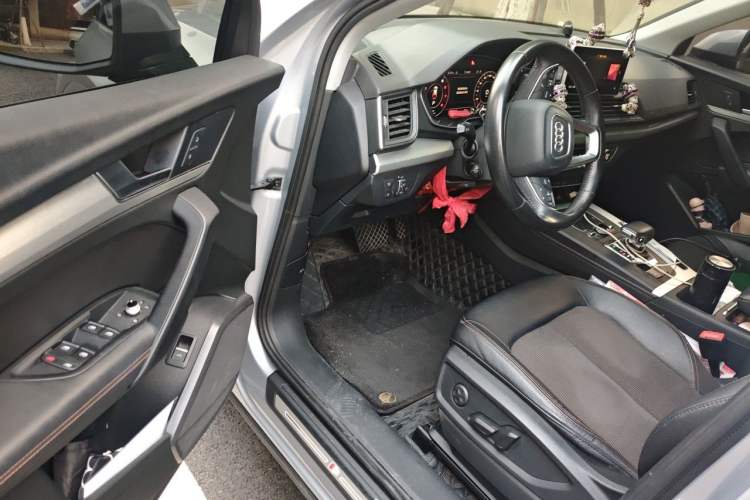 Used Audi Q5L 2018 40 TFSI Prestige Fashion Edition China V Driver Seat