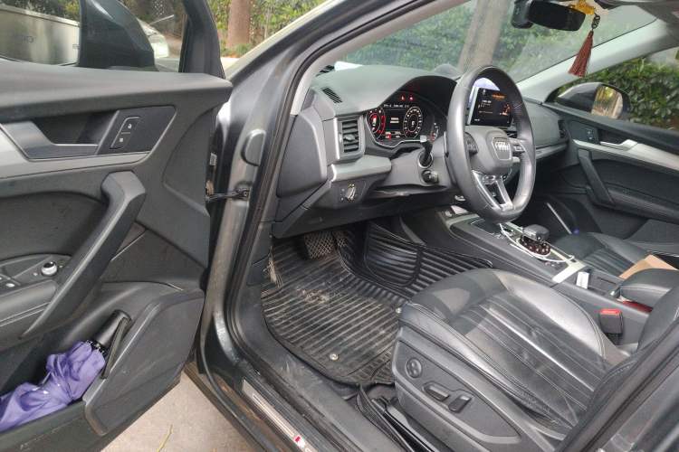 Used Audi Q5L 2018 40 TFSI Prestige Edition China V Driver Seat