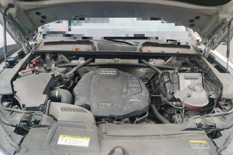 Used Audi Q5L 2018 40 TFSI Prestige Fashion Edition China VI Engine Bay