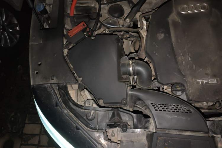 Used Audi Q5L 2018 40 TFSI Prestige Fashion Edition China VI Engine Bay Right