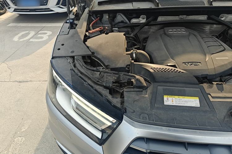Used Audi Q5L 2018 40 TFSI Prestige Edition China V Engine Bay Right