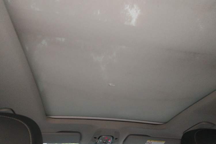 Used Audi Q5L 2018 40 TFSI Prestige Edition China V Headliner