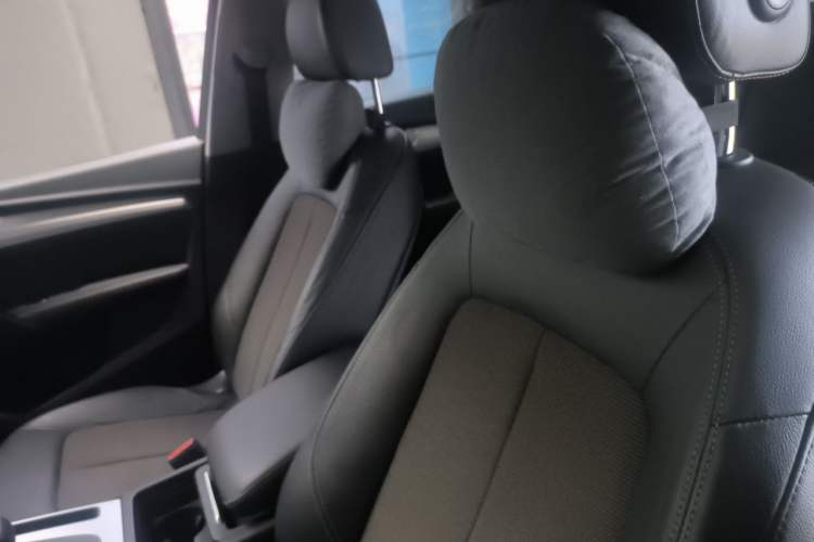 Used Audi Q5L 2018 40 TFSI Prestige Fashion Edition China V Left Front Seat