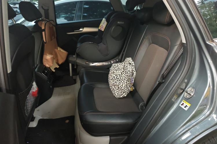 Used Audi Q5L 2018 40 TFSI Prestige Fashion Edition China VI Left Rear Seat