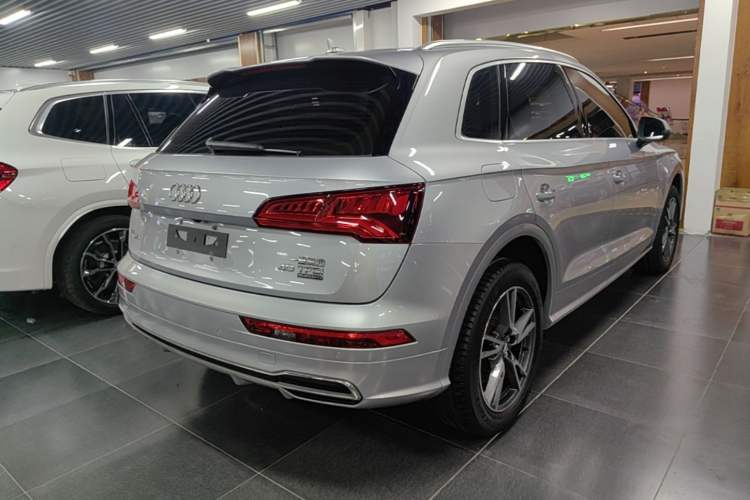 Used Audi Q5L 2018 40 TFSI Prestige Fashion Edition China V Rear Right 45 Deg