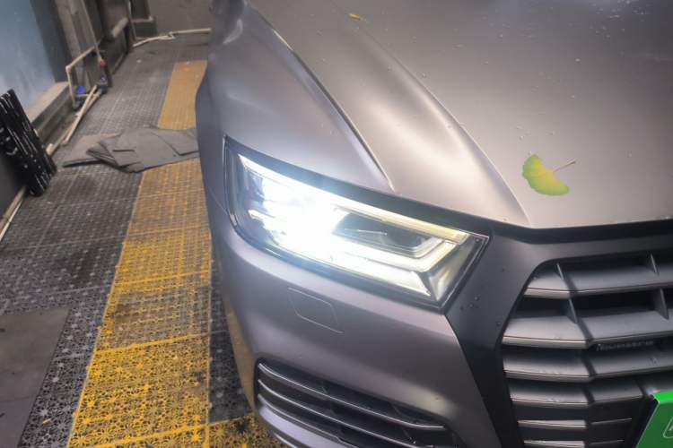 Used Audi Q5L 2018 40 TFSI Prestige Fashion Edition China V Right Front Headlight
