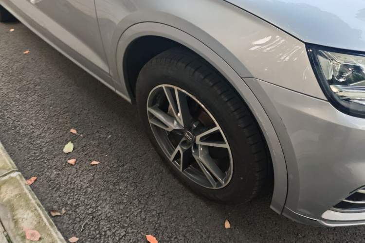 Used Audi Q5L 2018 40 TFSI Prestige Fashion Edition China V Right Front Wheel Hub