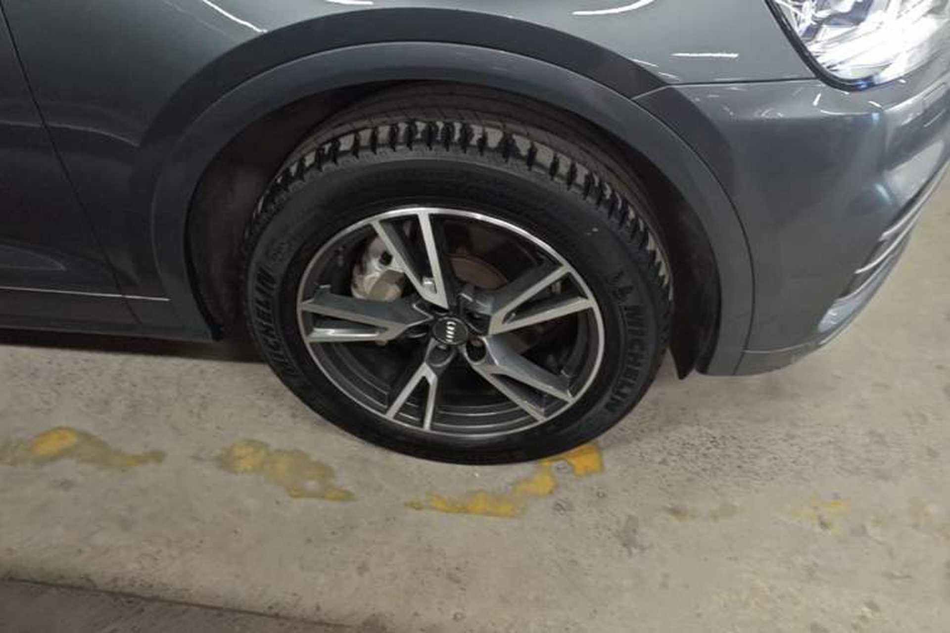 Used Audi Q5L 2018 40 TFSI Prestige Fashion Edition China V Right Front Wheel Hub