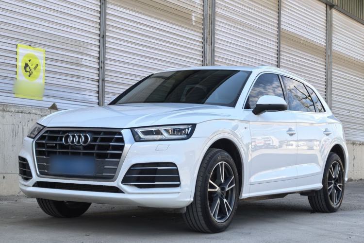 Używany Audi Q5L 2018 40 TFSI Prestige Fashion Edition China V Guazi used car, China used car export, Used car for sale, Used  cars, Cheapest cars for sale