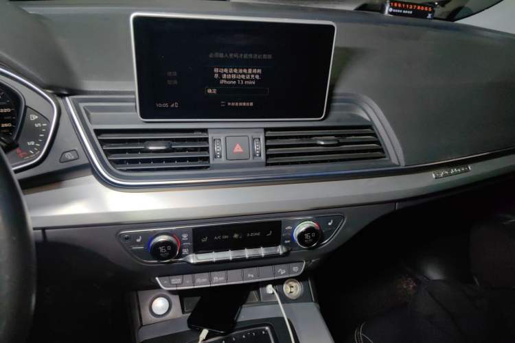 Used Audi Q5L 2018 40 TFSI Prestige Fashion Edition China V Audio And AC Panel