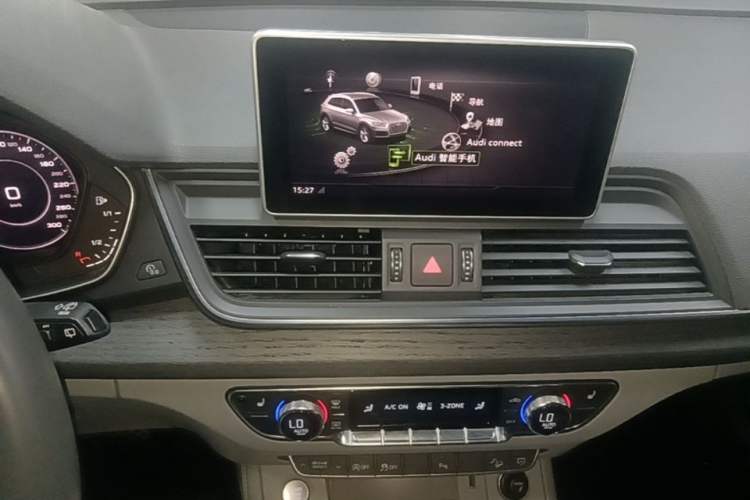 Used Audi Q5L 2018 45 TFSI Prestige Elegant Version China V Audio And AC Panel