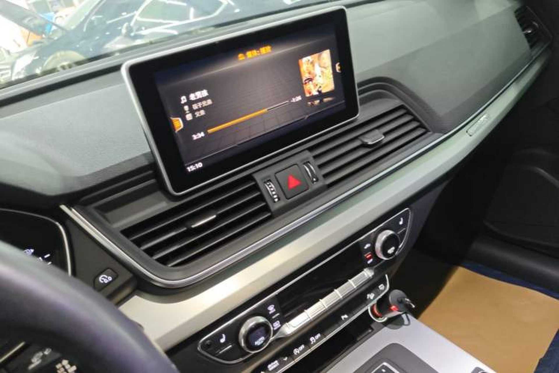 Used Audi Q5L 2018 40 TFSI Prestige Fashion Edition China V Audio And AC Panel
