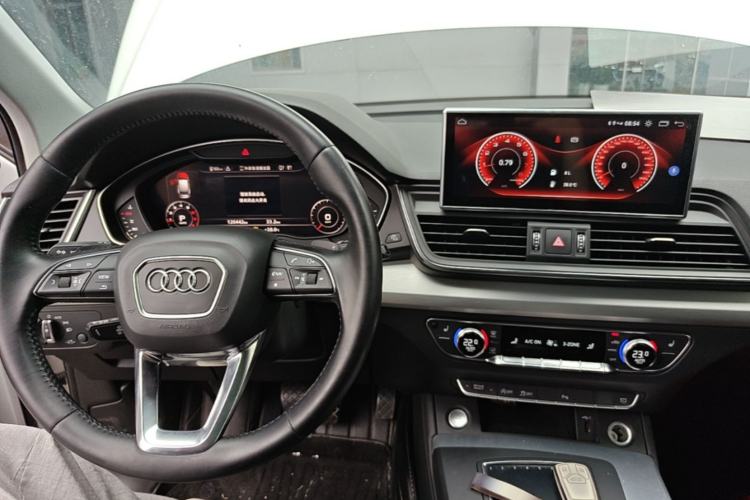 Used Audi Q5L 2018 40 TFSI Prestige Fashion Edition China V Center Console
