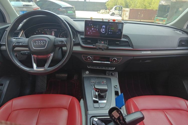 Used Audi Q5L 2018 40 TFSI Prestige Edition China V Center Console