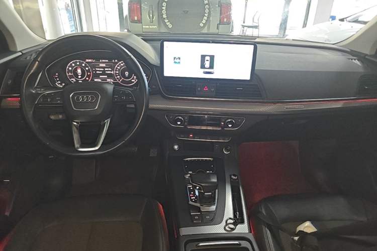 Used Audi Q5L 2018 45 TFSI Prestige Fashion Edition China VI Emission Standard Center Console