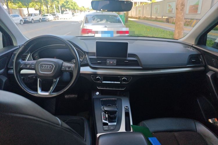 Used Audi Q5L 2018 40 TFSI Prestige Edition China V Center Console