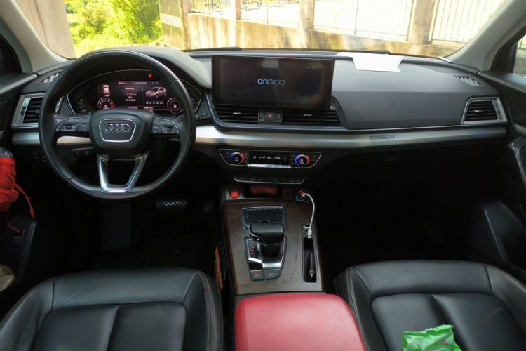 Used Audi Q5L 2018 40 TFSI Prestige Fashion Edition China V Center Console