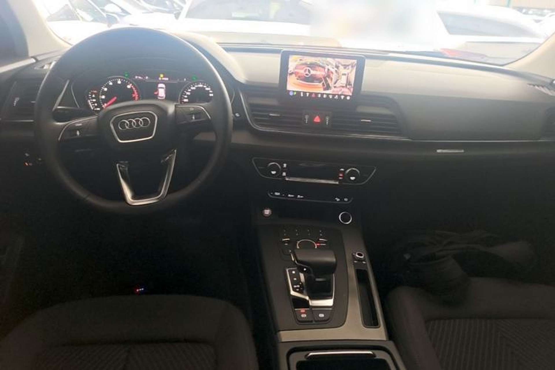 Used Audi Q5L 2018 40 TFSI Prestige Edition China V Center Console