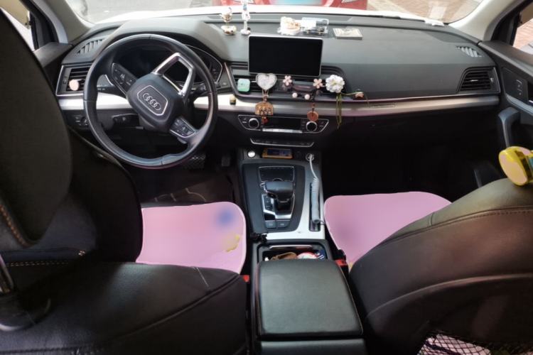 Used Audi Q5L 2018 40 TFSI Prestige Fashion Edition China V Center Console