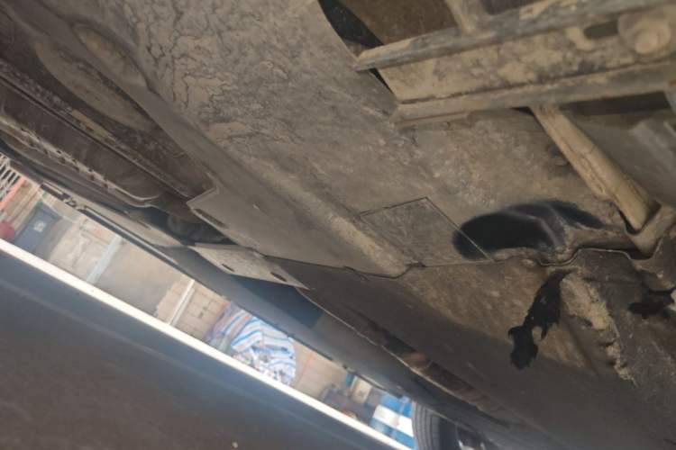 Used Audi Q5L 2018 40 TFSI Prestige Edition China VI Emission Standard Chassis Rear Right