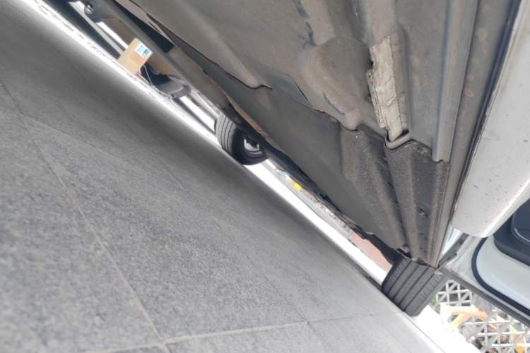 Used Audi Q5L 2018 40 TFSI Prestige Fashion Edition China VI Chassis Rear Right