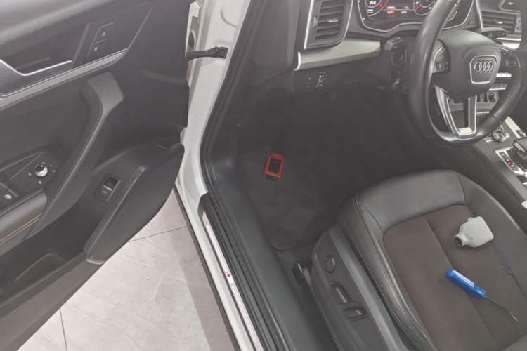 Used Audi Q5L 2018 40 TFSI Prestige Fashion Edition China VI Driver Seat