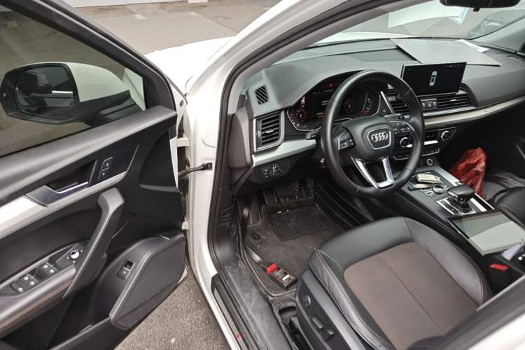 Used Audi Q5L 2018 40 TFSI Prestige Fashion Edition China V Driver Seat