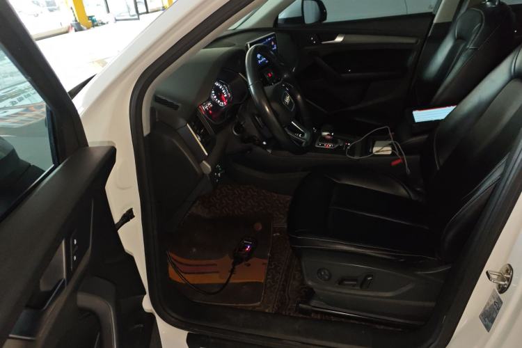 Used Audi Q5L 2018 40 TFSI Prestige Edition China V Driver Seat