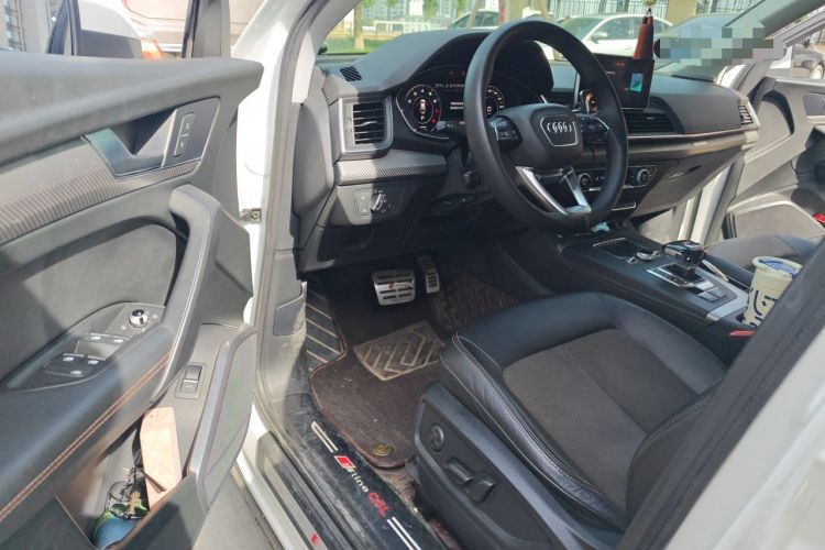 Used Audi Q5L 2018 45 TFSI Prestige Fashion Edition China V Emission Standard Driver Seat