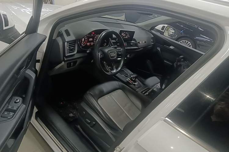 Used Audi Q5L 2018 45 TFSI Prestige Elegant Version China V Driver Seat