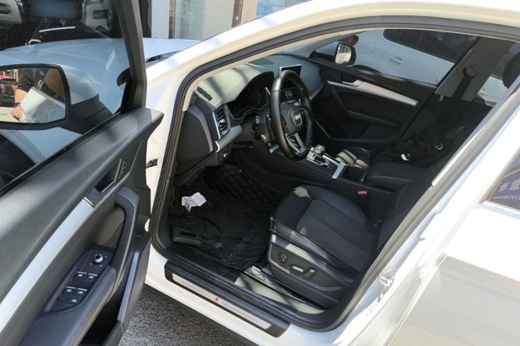 Used Audi Q5L 2018 40 TFSI Prestige Fashion Edition China V Driver Seat
