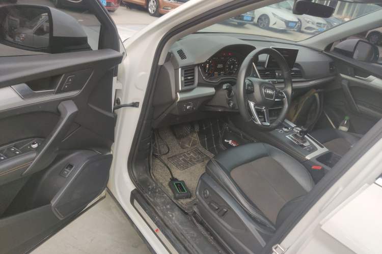 Used Audi Q5L 2018 40 TFSI Prestige Fashion Edition China V Driver Seat